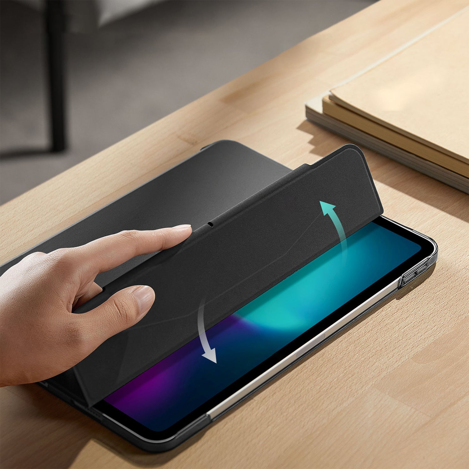 Venture Series Tri-Fold Case - iPad Pro 11" M4