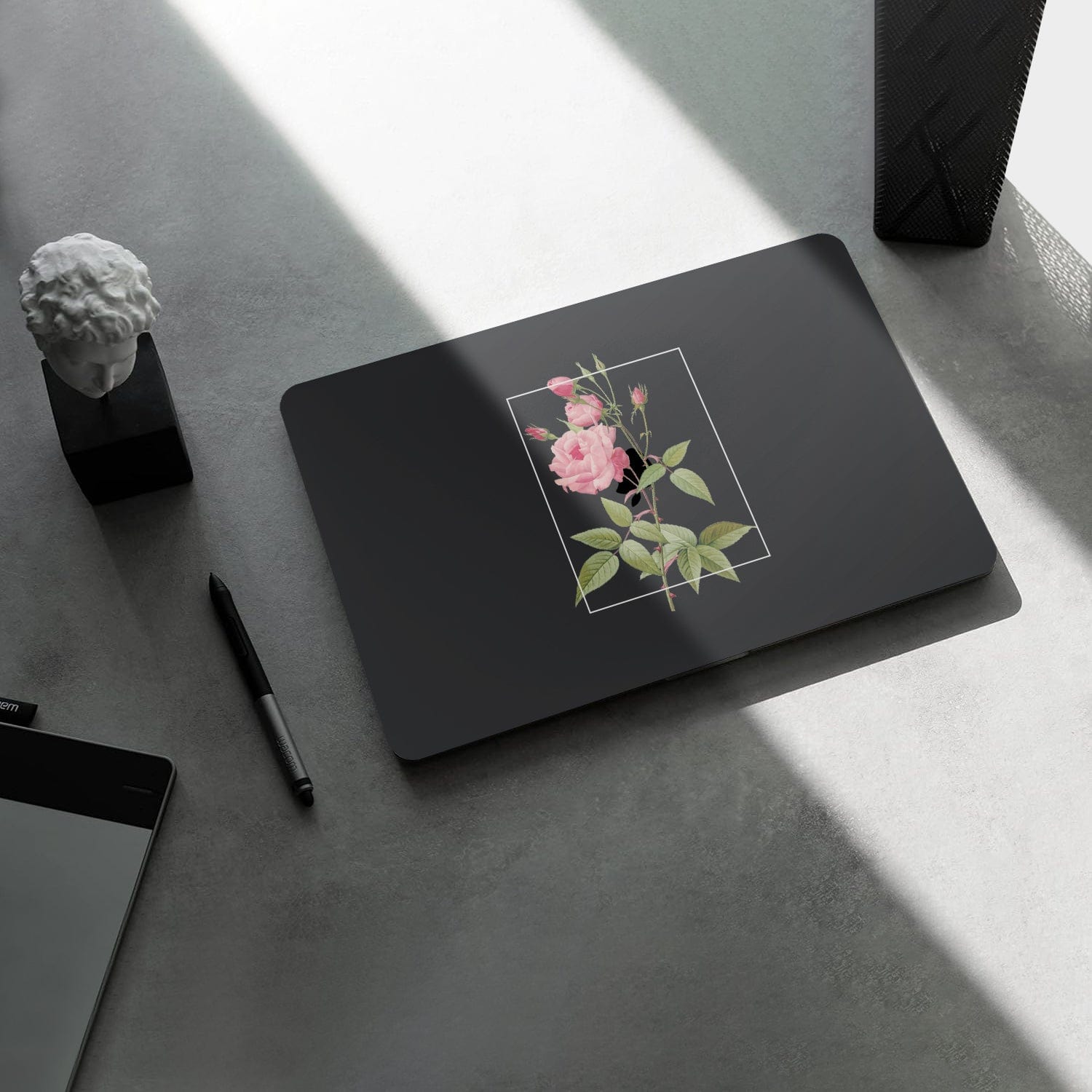 Hybrid-Flex Pink Rose Arts Case - MacBook Pro