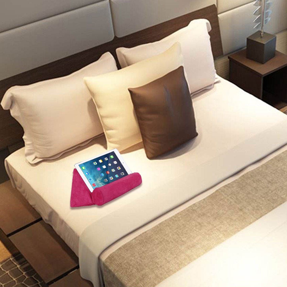 SaharaCase - Pillow Tablet Stand