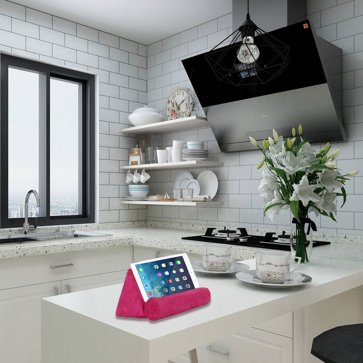 SaharaCase - Pillow Tablet Stand